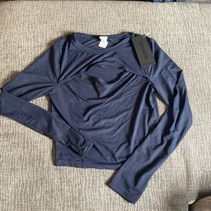 Alphalete Ultrasoft crop top